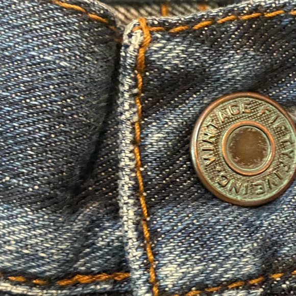 Vintage Flare Low-Rise Jeans - Picture 5 of 7